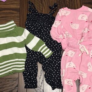Set of 3 Old Navy 6-12M Outfits